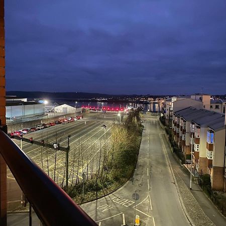 Apartamento Ferry Rd By Westcountry Sa Plymouth Exterior foto